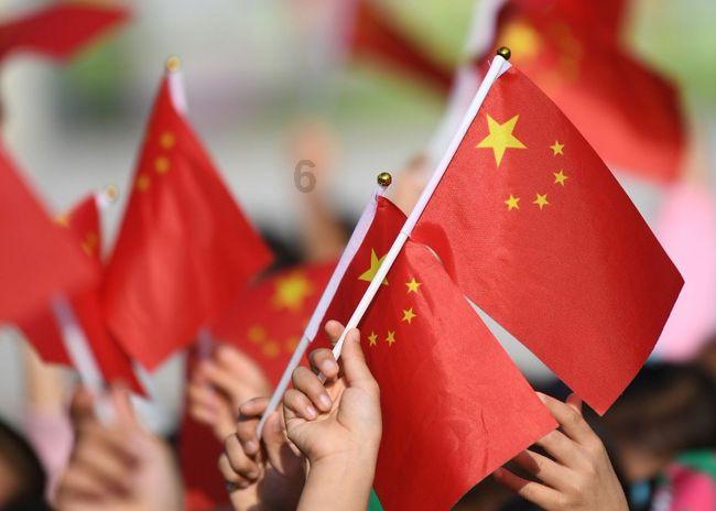 高级饭桶 贪位无耻 躺着中枪 袁隗满门被诛